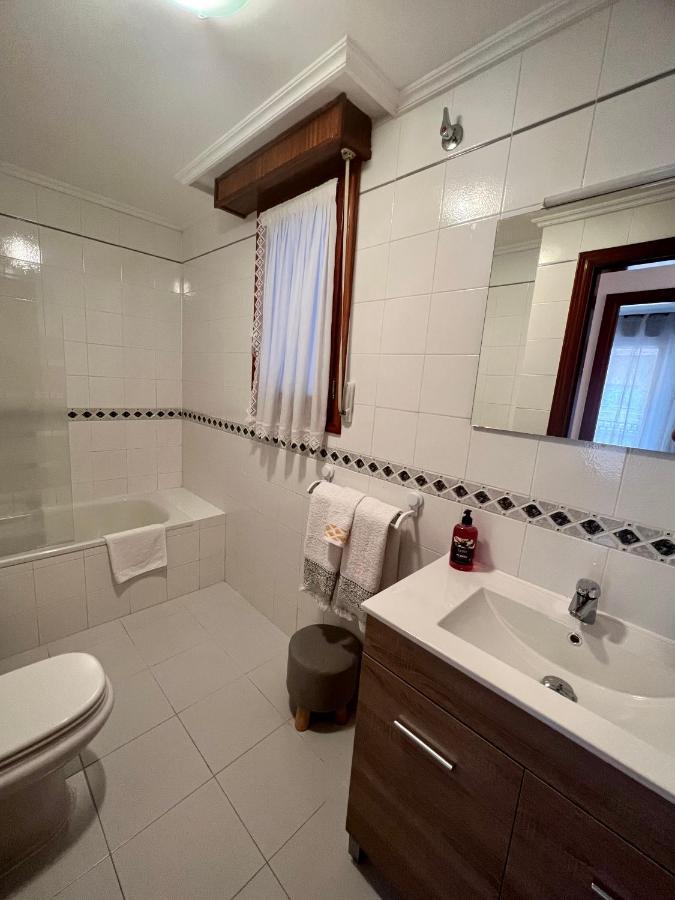 Piso Centrico A 10 Min De La Playa Con Garaje Incluido Apartment Castro Urdiales Exterior foto
