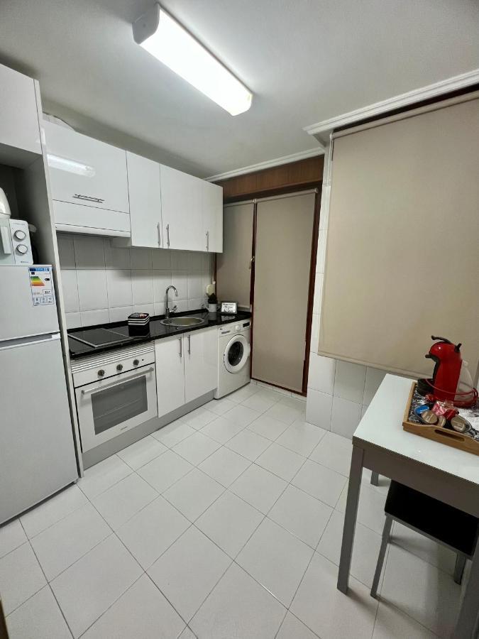 Piso Centrico A 10 Min De La Playa Con Garaje Incluido Apartment Castro Urdiales Exterior foto